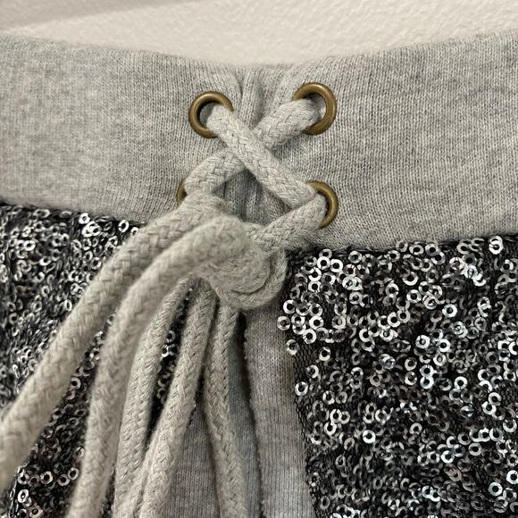 NWT Finders Keepers First Love Sequin Sweat Shorts Large Silver Lounge Glam - Picture 5 of 11